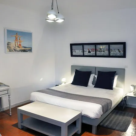 La Grussan-hotes Bed & Breakfast جرْويسا