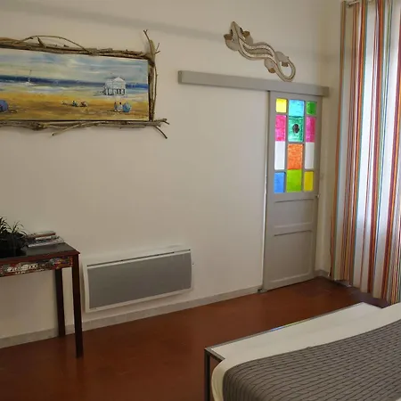 La Grussan-hotes Bed & Breakfast 2* جرْويسا